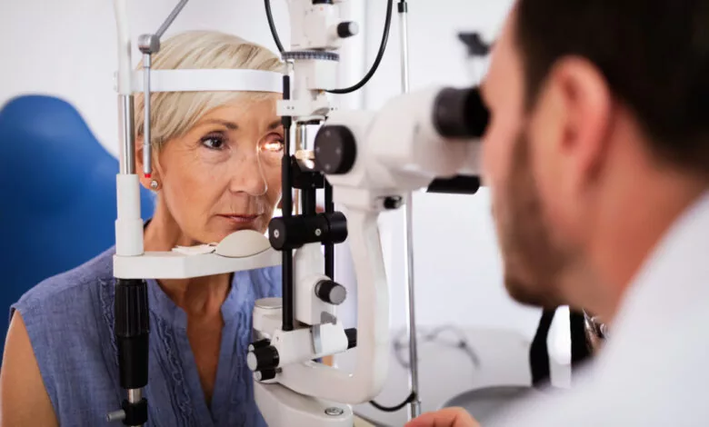 Immigrating to Canada as an Optometrist: Opportunities Await